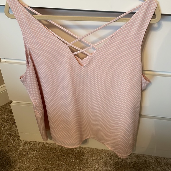 Express Tank Top - Picture 2 of 6